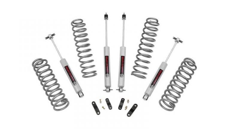 10 Best Lift Kit for Chevy 2500HD – Reviews & Buying Guide Best Lift Kit for Chevy 2500HD